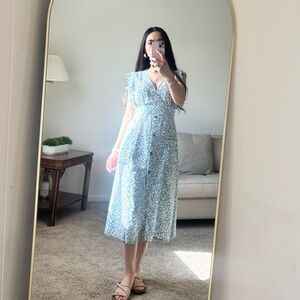 Elegant Blue Floral Dress